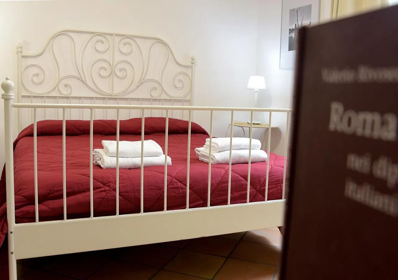 Colosseum Comfortable Apartment Roma 0*,  Italia